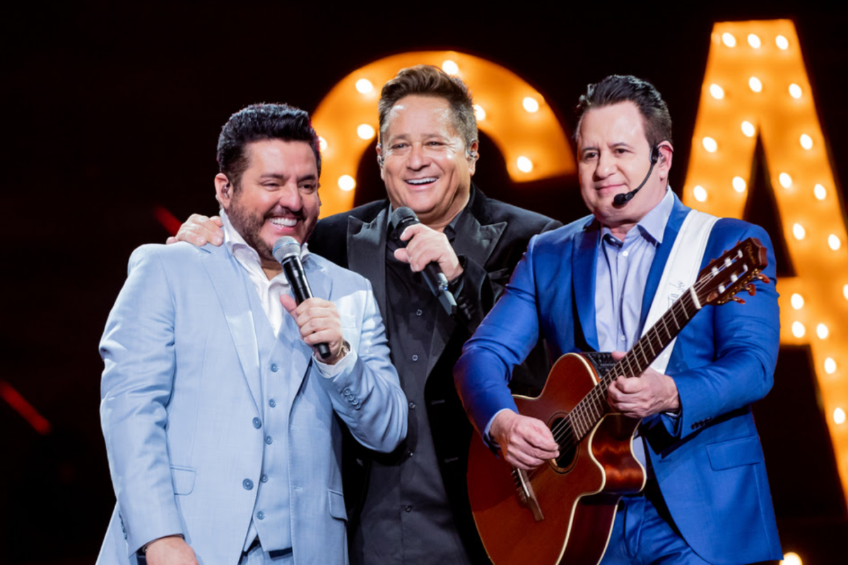 Leonardo com Bruno e Marrone