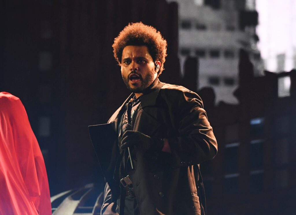 The Weeknd lança novo álbum, 'Hurry Up Tomorrow' 1 The Weeknd