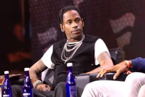 O rapper Travis Scott foi preso acusado de invasão de propriedade