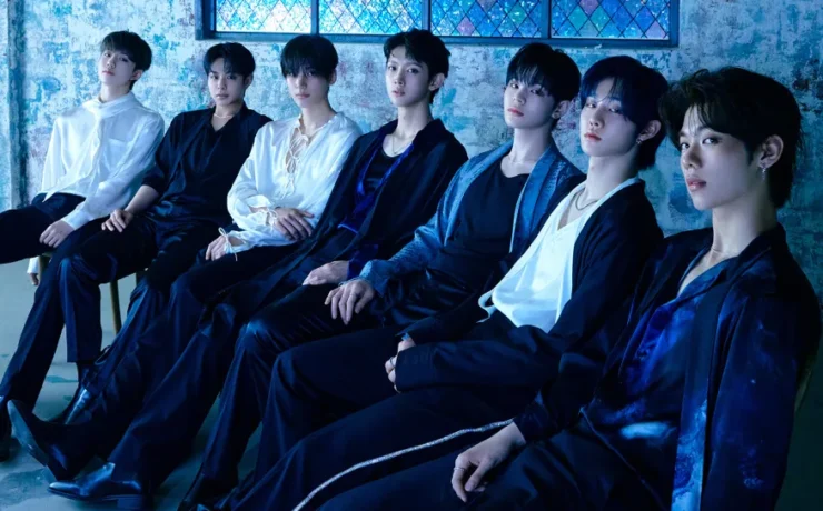 O septeto de kpop EVNNE
