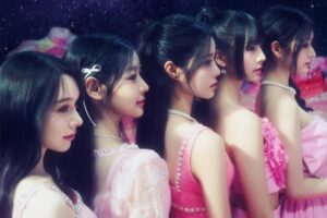 Nova formação do grupo FIFTY FIFTY