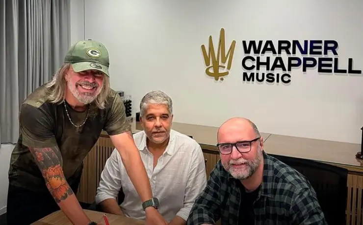 Liboo e Warner Chappell Music assinam acordo