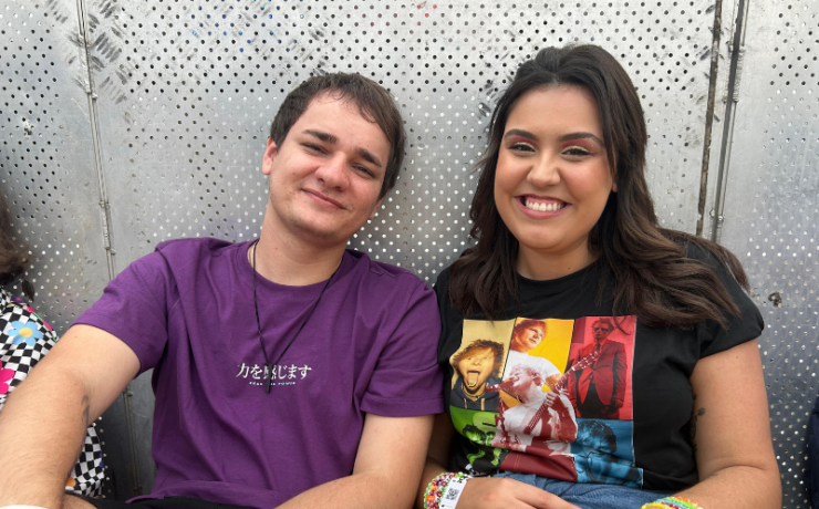 Fãs foram para a grade para ver Ed Sheeran (Bruna Calazans/Billboard Brasil)