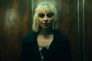 Lady Gaga como Arlequina no filme 'Coringa: Delírio a Dois'