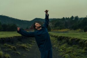 Christopher Uckermann em ensaio para novo single