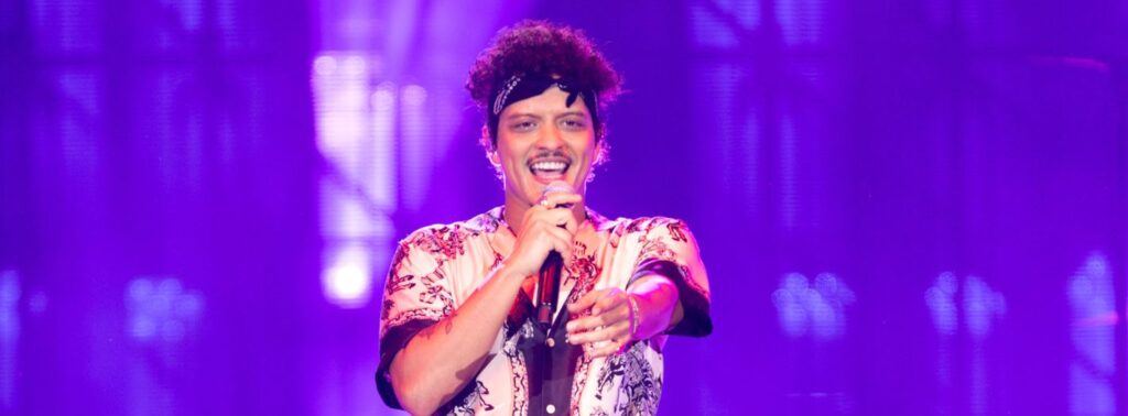 Bruno Mars durante show no Morumbi (Brazil News)