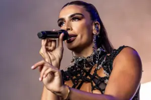 A cantora Sevdaliza
