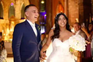 João Gomes se casa com Ary Mirelle