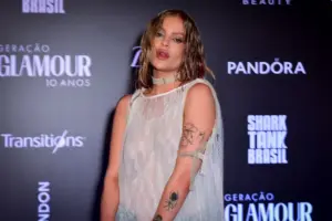 A cantora Luísa Sonza