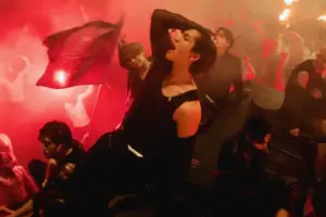 THE BOYZ no clipe de 'Trigger'