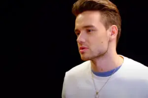 Liam Payne no 'Hot Ones' em 2017
