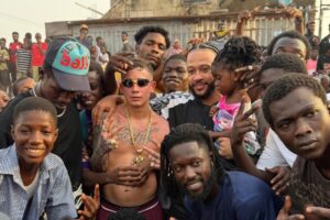 MC Hariel e Memphis Depay