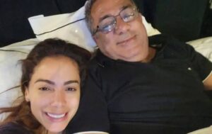 Anitta e pai