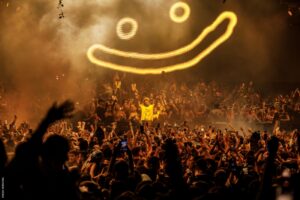 Público jovem está mais atraído pela música eletrônica