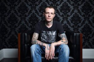 0922625E 61F1 419D 8287 477F5A210869