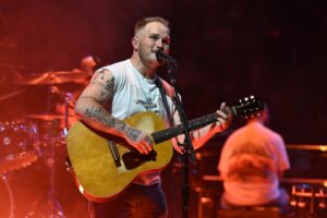 Zach Bryan se apresenta na turnê The Quittin Time Tour no The Amerant Bank Arena. Apresentando: Zach Bryan Onde: Sunrise, Flórida, Estados Unidos Quando: 22 de julho de 2024 Crédito: Robert Bell/INSTARimages