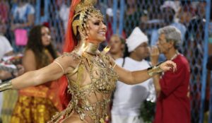 Escolas de samba do Rio ensaiam na Sapucaí