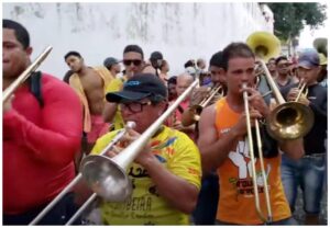 orquestra frevo henrique dias