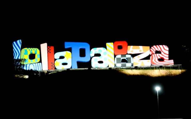 Letreiro no Lollapalooza 2025 (Sidnei Lopes/@observadordaimagem)