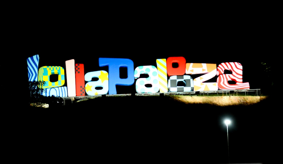Letreiro no Lollapalooza 2025 (Sidnei Lopes/@observadordaimagem)
