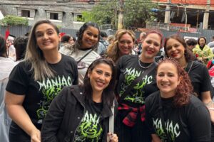 Grupo de amigas comemoram aniversário no show do Stray Kids (Ludmilla Correia-Billboard Brasil)