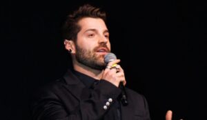 O DJ e produtor Alok