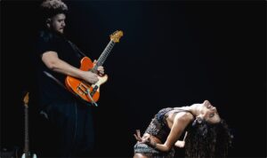 Marina Sena estreia nova turnê 'Coisas Naturais' (Roncca @roncca )