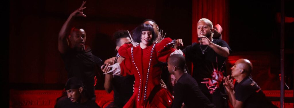 Ensaio de Lady Gaga em Copacabana ( Brazil News - Manuela Scarpa)