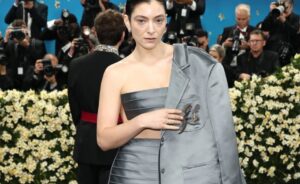 lorde met gala