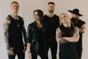 Velvet Chains Divulgacao