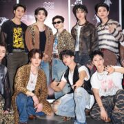 SEVENTEEN nos bastidores de festival no México em abril de 2025