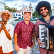 João Gomes, Jota.pê e Mestrinho, em Olinda (PE)(Divulgação)