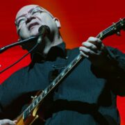Herbert Vianna durante o show dos Paralamas do Sucesso - 40 Anos de Clássicos- no Allianz Parque, em São Paulo. (Tomzé Fonseca/ Agnews)