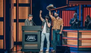 Fernando e Sorocaba cantam em festival de country Divulgacao