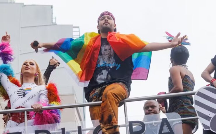 Pedro Sampaio na Parada do Orgulho LGBT+ (Brazil News)