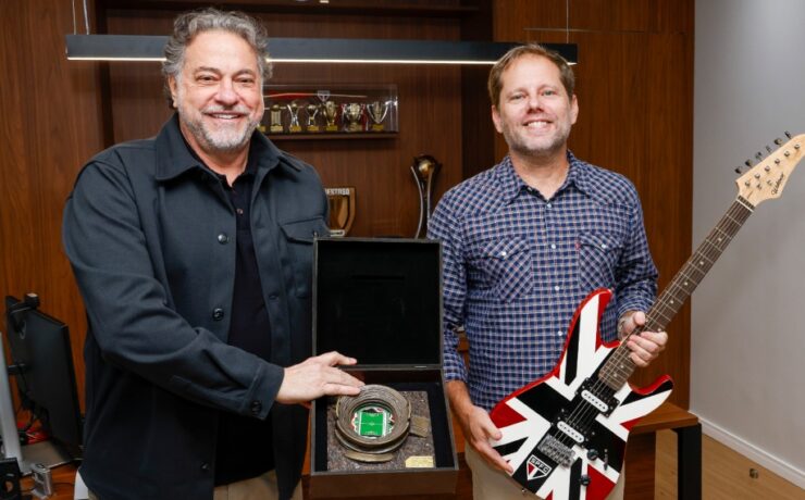 Julio Casares, presidente do São Paulo Futebol Clube, e Alexandre Faria, VP da Live Nation Brasil