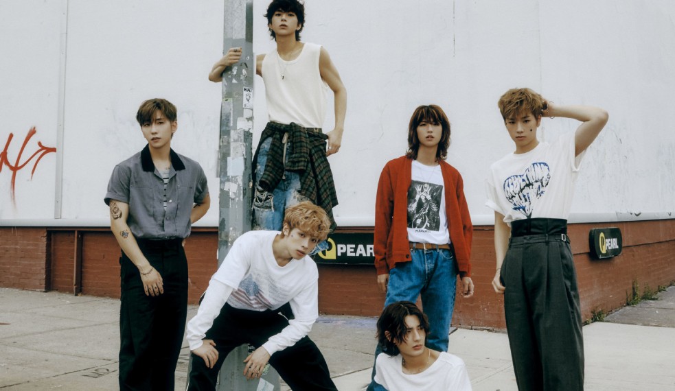 Xdinary Heroes, banda da JYP Entertainment