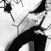 Gloria Groove incorpora dandismo (Rodolfo Magalhães/Billboard Brasil)