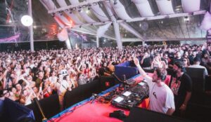 Dubdogz criaram a festa ‘Nostalgia’ (Divulgação)