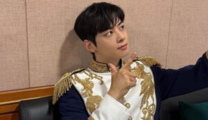 Cha Eun Woo em seu ultimo show antes do alistamento militar Reproducao Instagram