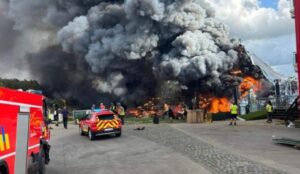 Incêndio no Tomorrowland
