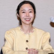 Min Hee-jin