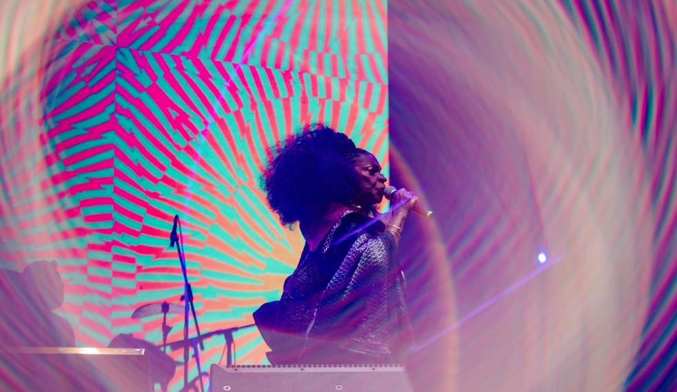 Zezé Motta no Festival Latinidades 2025 (Gabriela Pires @gabiiiils / @ocreimagem)