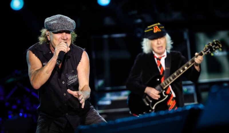 AC/DC no Brasil: veja objetos proibidos e horários