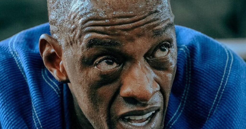 Ice Blue, do Racionais MC's, fala sobre como aprendeu a apanhar no Jiu Jitsu 1 Ice Blue no Jiu Jitsu