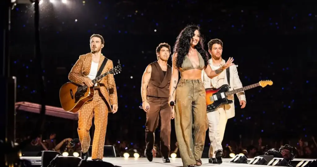 Demi Lovato e Jonas Brothers