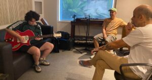 ana frango eletrico dias perfeitos amabis