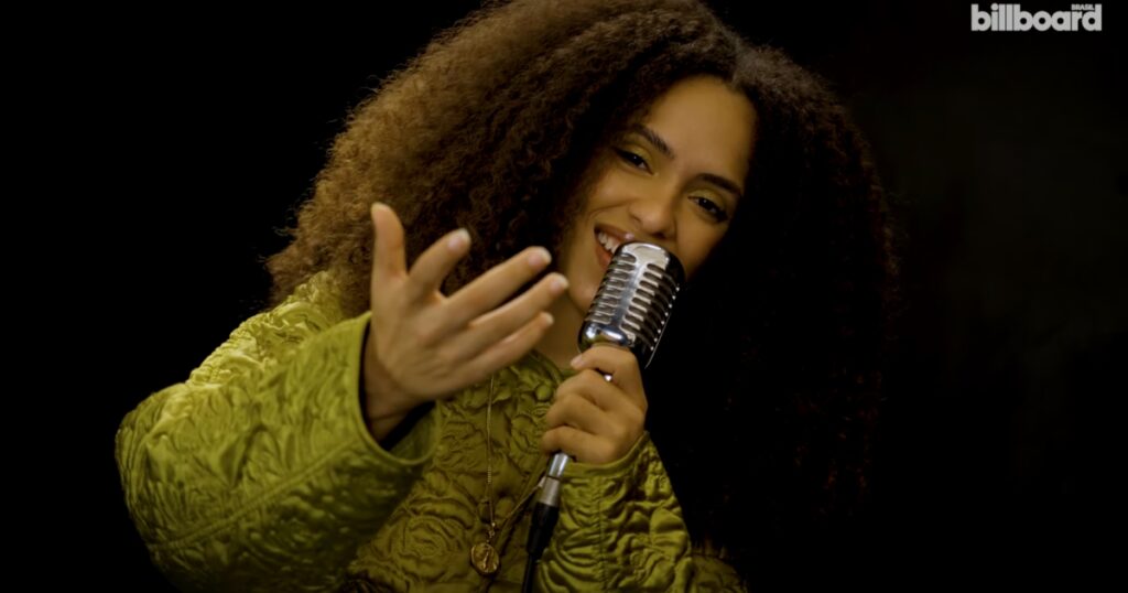 Bruna Black no Billboard Descobre (Reprodução YouTube)