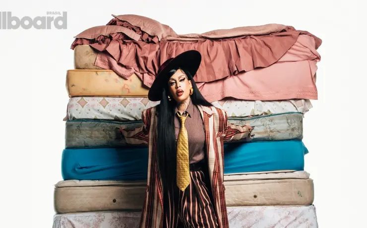 Gloria Groove estrela edição da Billboard Brasil