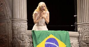 Lady Gaga se apresenta na praia de Copacabana, no Rio de Janeiro (Dilson Silva/AGNEWS)